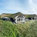Henric - 100m From The Sea By Interhome *