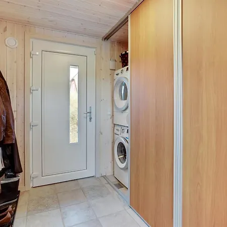 Feriehus Henric - 100m From The Sea By Interhome Blokhus