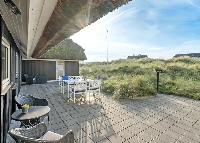 Henric - 100m From The Sea By Interhome 別荘